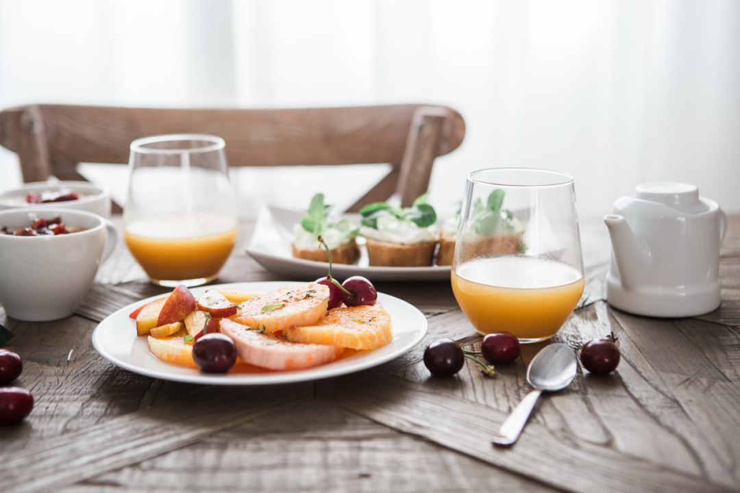fruehstueck-diese-lebensmittel-sollten-unbedingt-dabei-sein-healthexperts-net